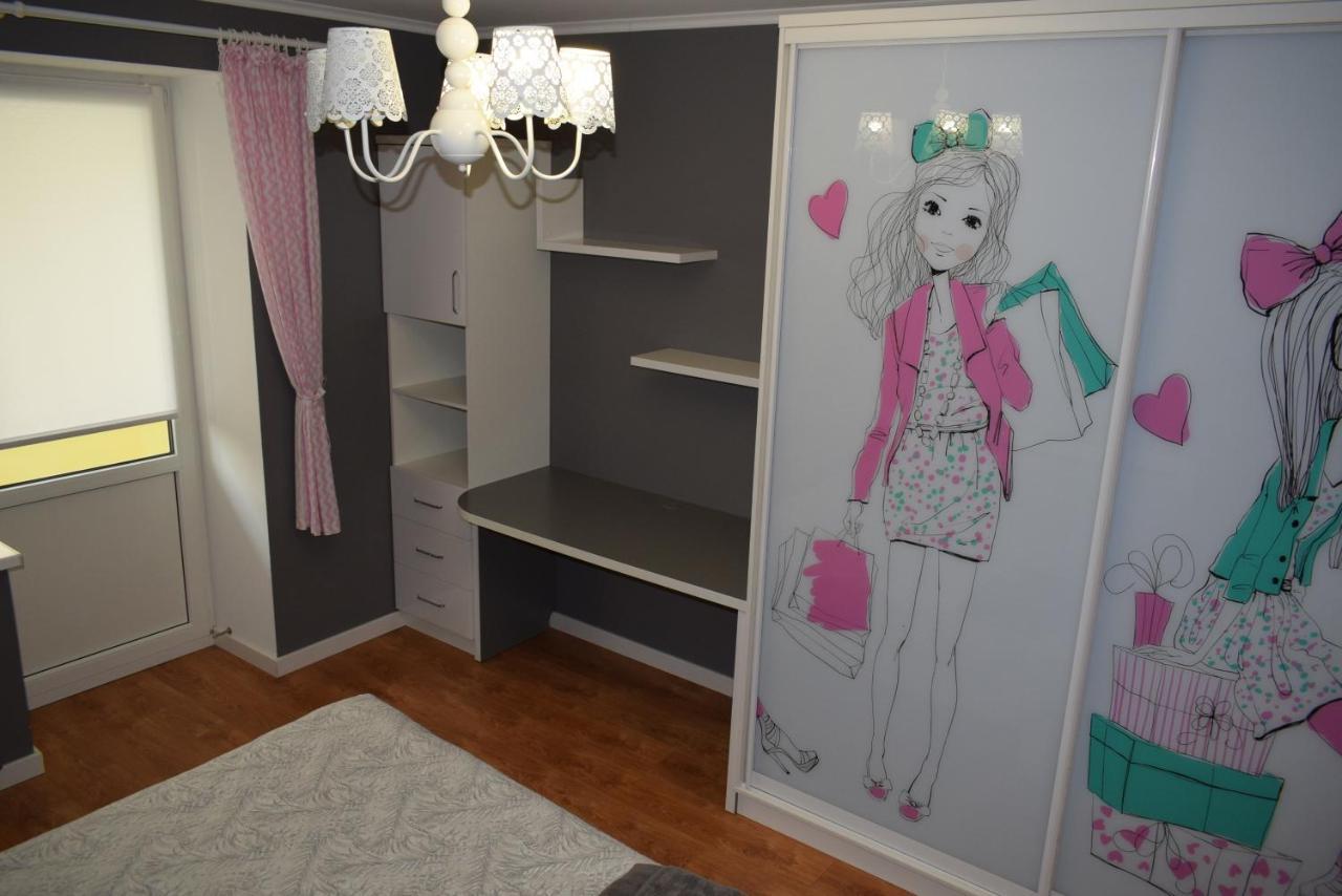 Apartment On Getmana Vigovskogo 49 리우네 외부 사진