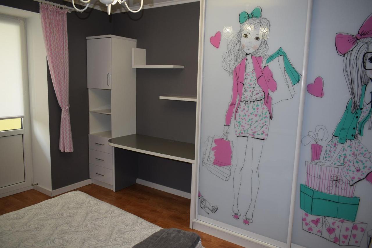 Apartment On Getmana Vigovskogo 49 리우네 외부 사진
