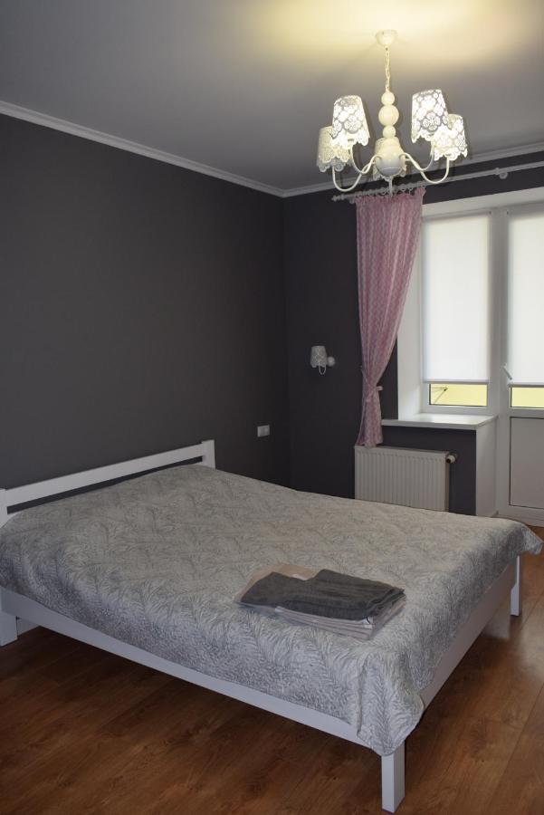 Apartment On Getmana Vigovskogo 49 리우네 외부 사진